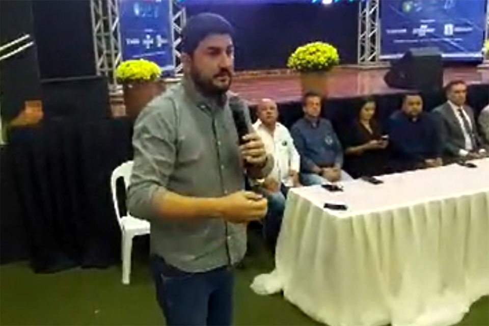 Deputado Jean Mendonça participa da abertura do Conexão Sebrae em Pimenta Bueno