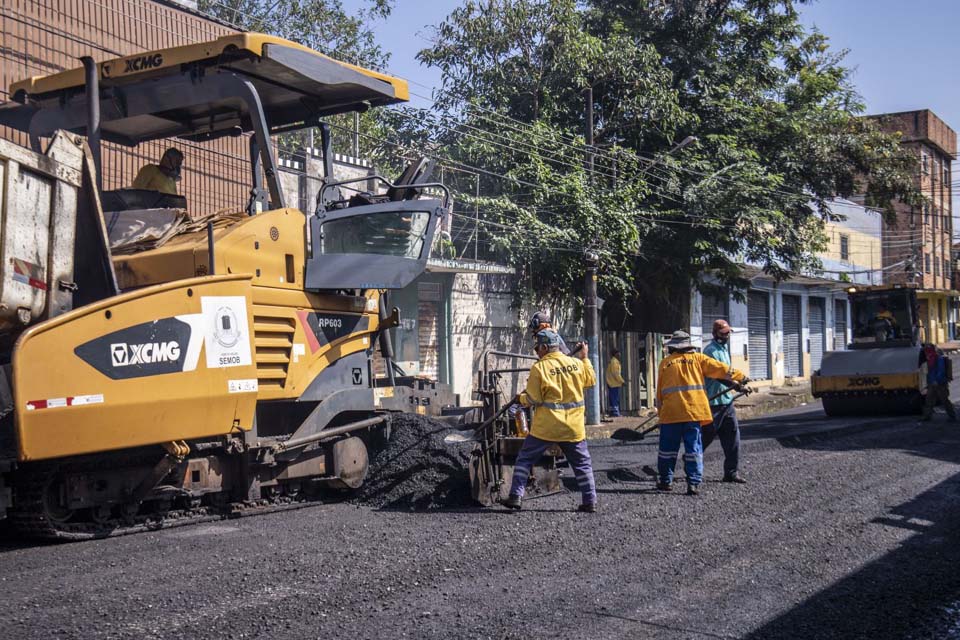 Prefeitura de Porto Velho atua em diversas frentes com recapeamento, tapa-buracos e outros serviços