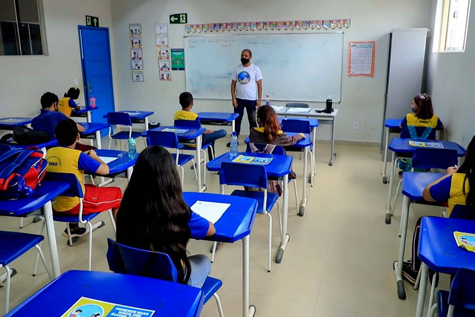 Resultado da segunda etapa do prêmio é divulgado em Porto Velho; prêmio tem objetivo de valorizar boas práticas pedagógicas