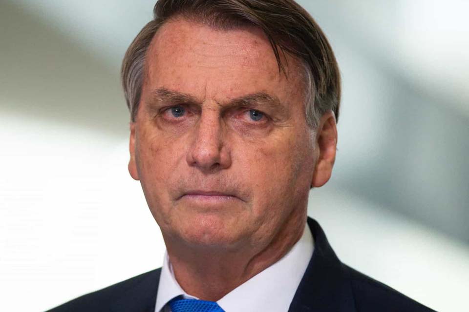 Bolsonaro diz a jornal dos EUA que aposta em apoio de Trump para voltar ao poder