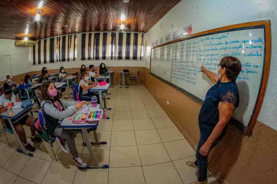 Vagas remanescentes de mestrado em História para professores da Rede Estadual de Ensino estão abertas até 23 de abril