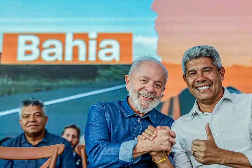 Lula inaugura duplicação na BR-116 e anuncia investimentos na Bahia