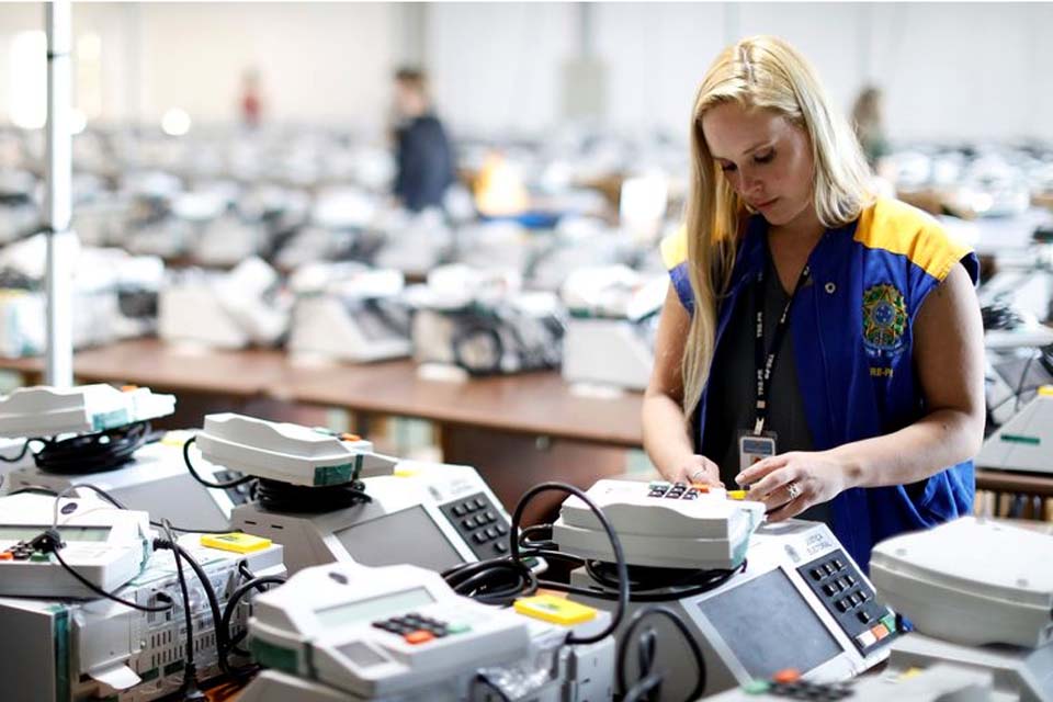 Tribunais eleitorais iniciam preparativos para o segundo turno das eleições gerais