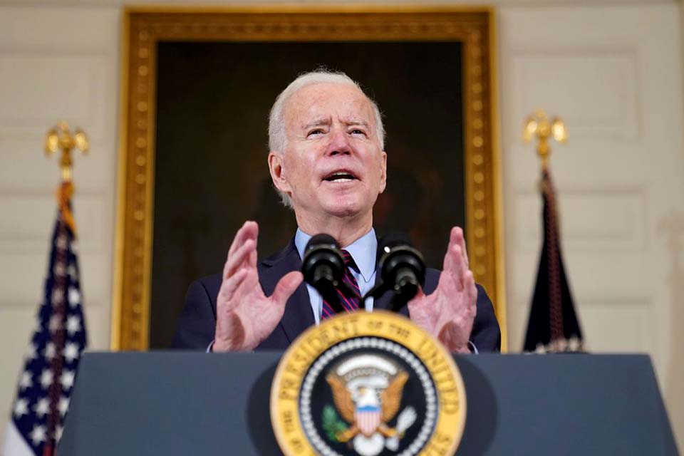 Biden retira pedido de anulação da lei de saúde Obamacare