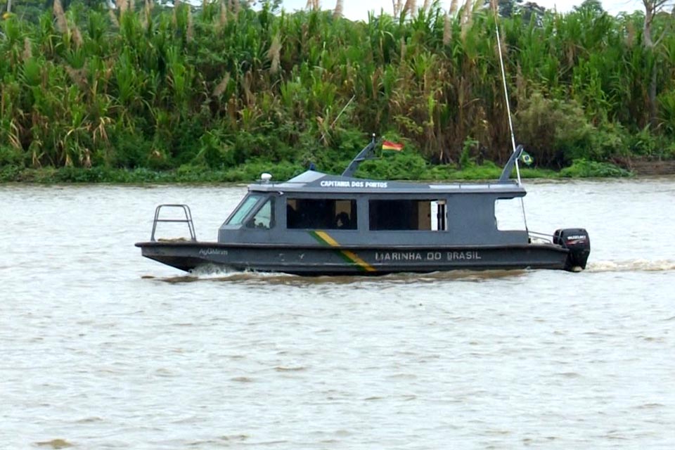 Marinha intensifica ações de fiscalização devido a cheia do rio Mamoré