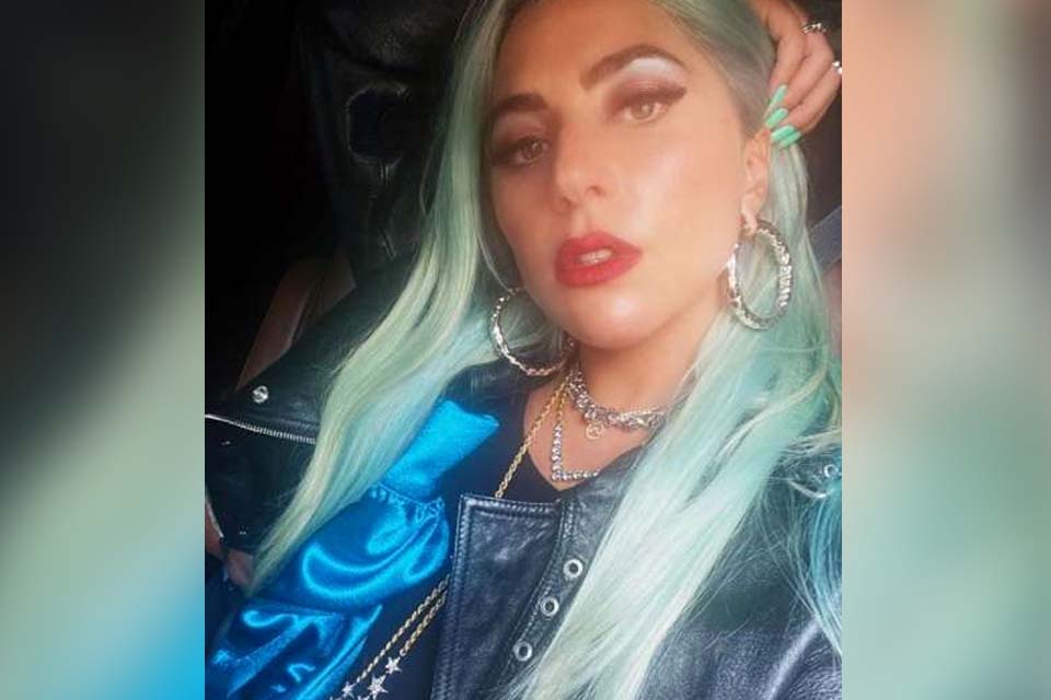 Lady Gaga revela depressão: “Não queria ser eu mesma”