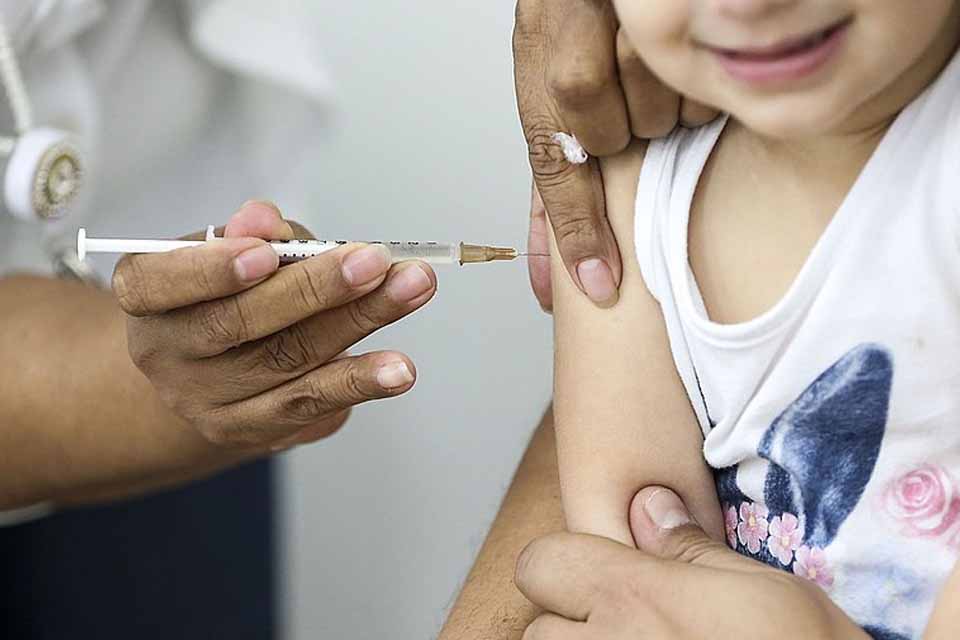 Secretaria Municipal divulga mudança na escala da vacina da BCG de Dezembro e Janeiro