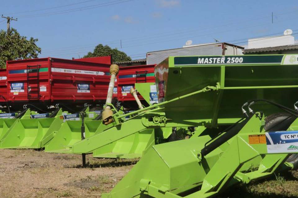 Governo vai entregar mais de 20 maquinários agrícolas para o fortalecimento da agricultura na região