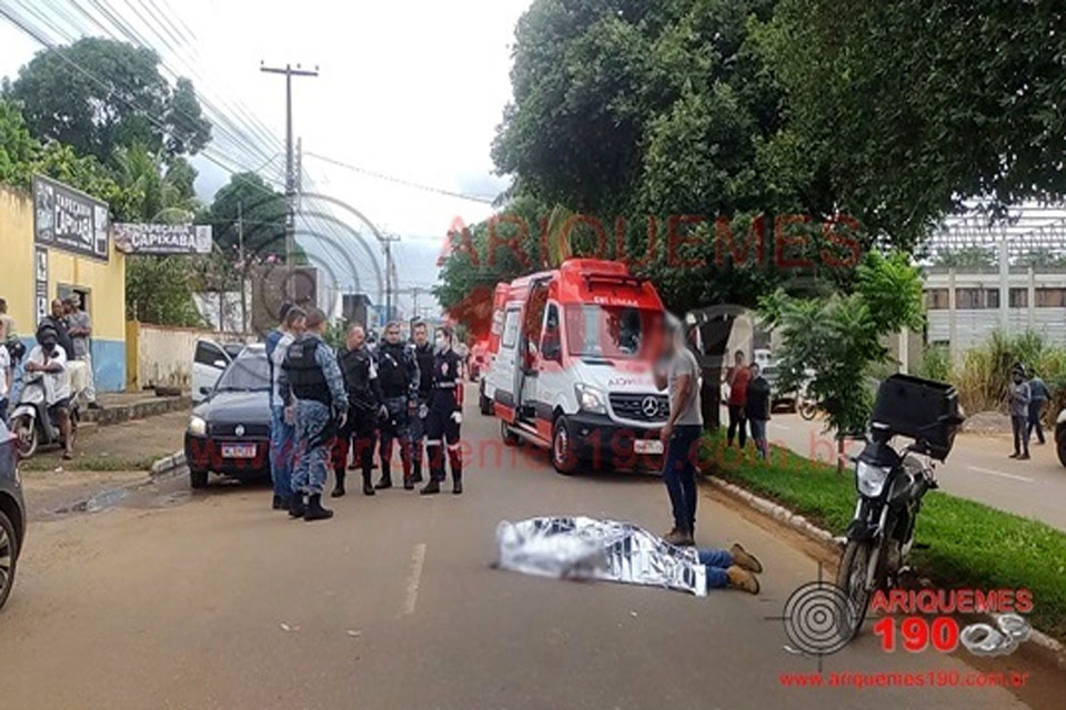 Motociclista morre após derrapar e cair embaixo de caminhão em Ariquemes