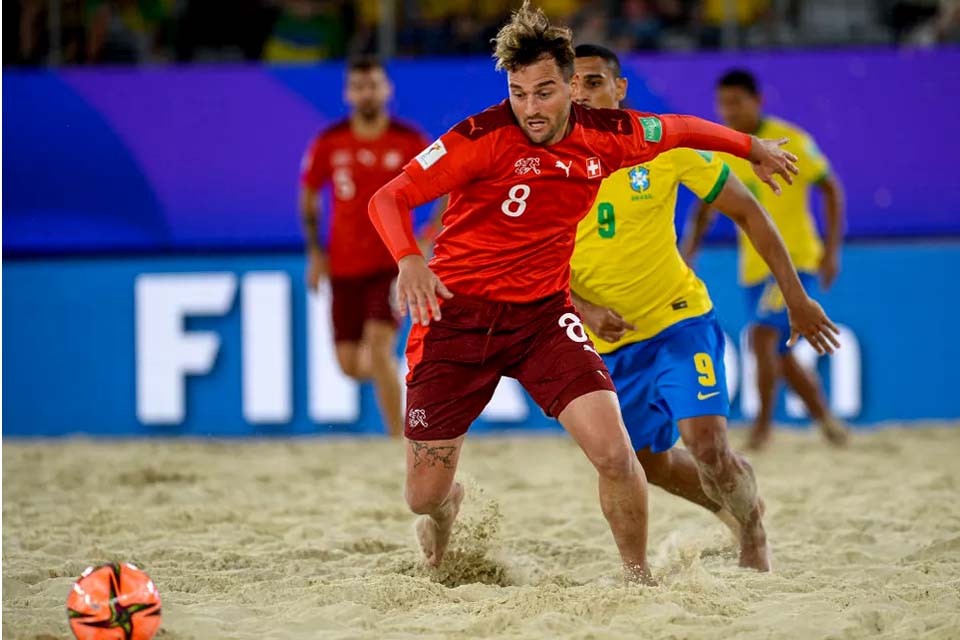 Brasil perde para Suíça nos pênaltis na estreia no Mundial de Futebol de Areia