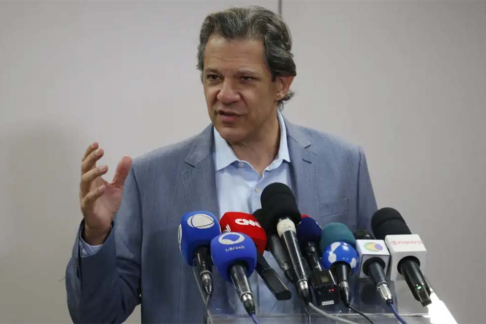 Déficit zero depende do crescimento econômico, diz Ministro Haddad