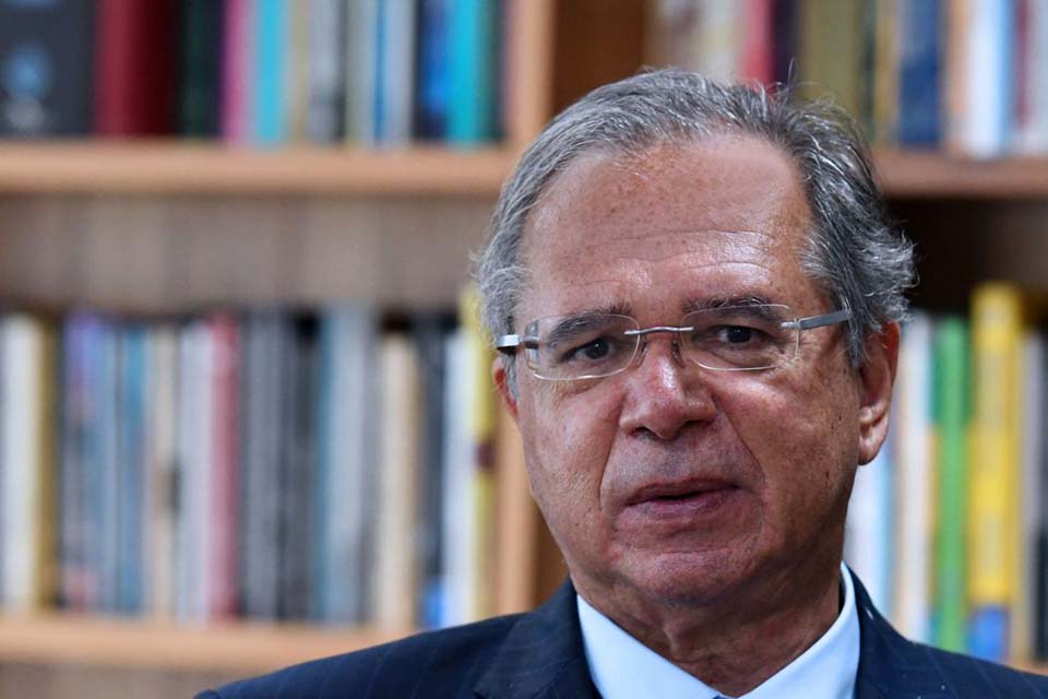 Guedes diz que governo pode reduzir ainda mais alíquota de IRPJ