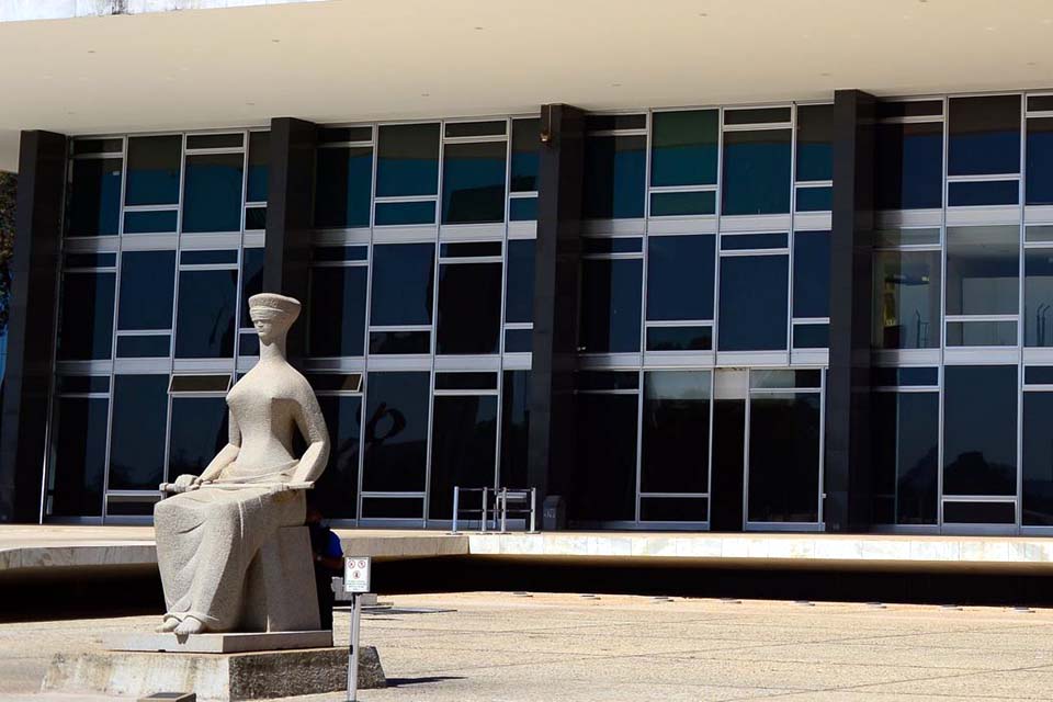 STF valida apreensão de CNH e passaporte para cumprir ordem judicial