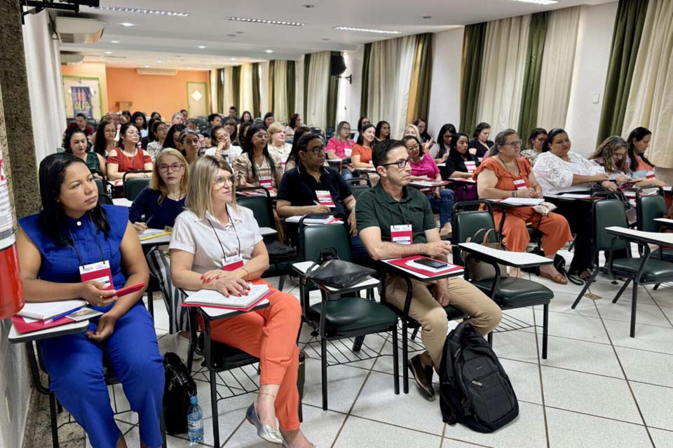 Governo de Rondônia avança na política de alfabetização com encontro do Programa de Avaliação