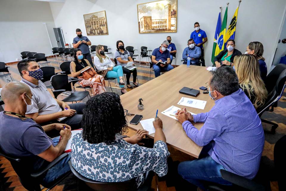 Ampliação das atividades do projeto Rua de Lazer foi discutida em reunião entre secretarias do município