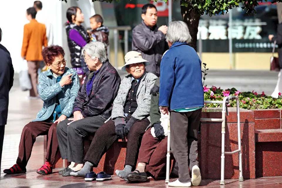 População idosa era de 10,5% do total do país em 2022, revela pesquisa do IBGE