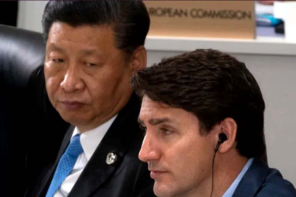 Incidente entre Xi Jinping e Justin Trudeau expõe tensões entre China e Canadá