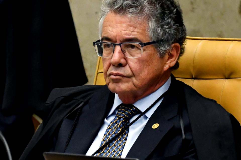 Marco Aurélio suspende inquérito que apura suposta interferência na PF