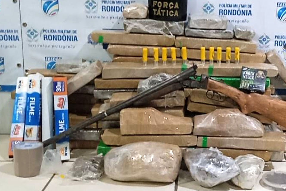 Homem é flagrado com 75kg de maconha em chácara na zona sul