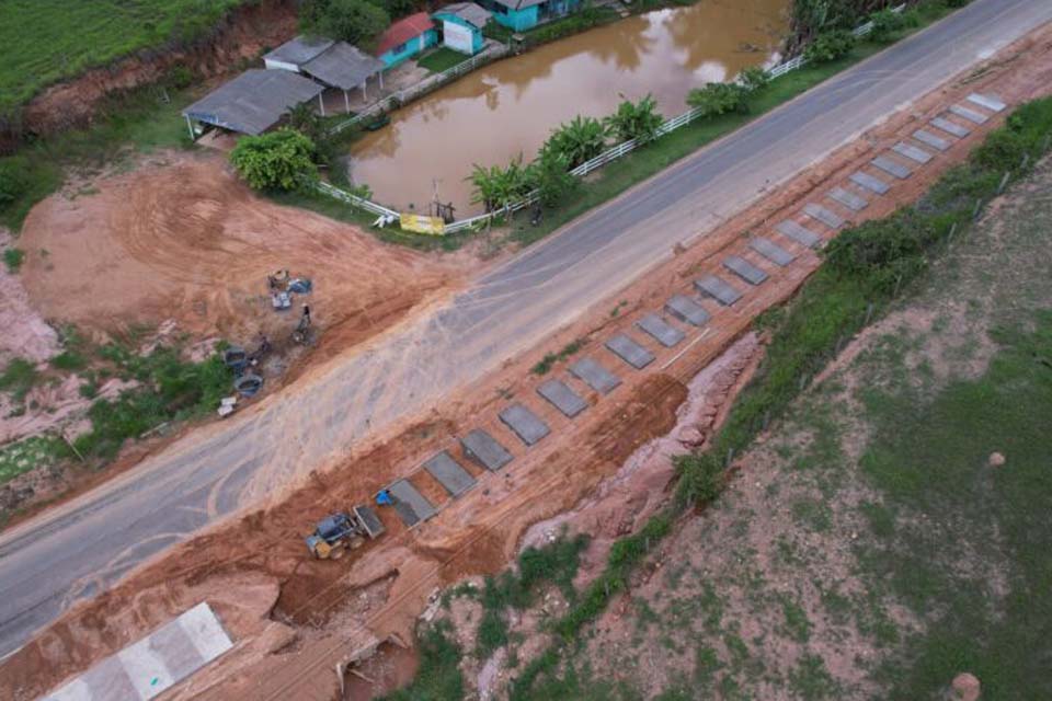 Município de Theobroma é contemplado com construção de pista de caminhada pelo Governo de Rondônia