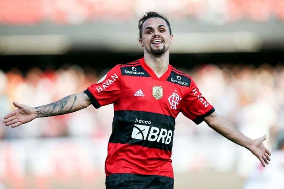 Flamengo recebe proposta de R$ 45 milhões pelo atacante Michael e toma decisão