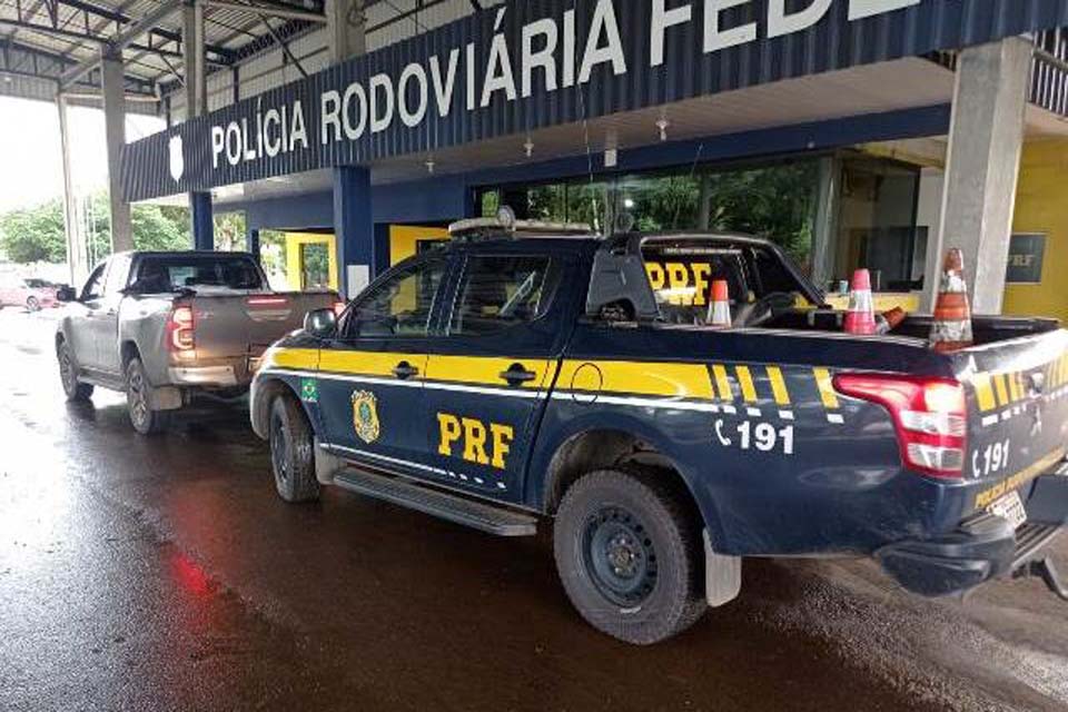 PRF em Ji-Paraná recupera caminhonete roubada em Minas Gerais