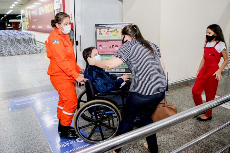 Pacientes retornam a Rondônia após se recuperarem da Covid-19 em hospitais de Porto Alegre