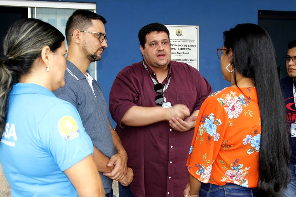 Deputado Anderson visita posto de saúde na zona Sul e busca solução para energia elétrica junto a EMDUR 