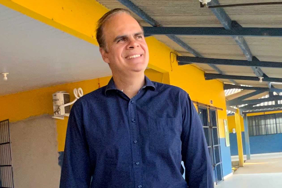 Ações do deputado Alan Queiroz garantem o fortalecimento da educação no estado de Rondônia