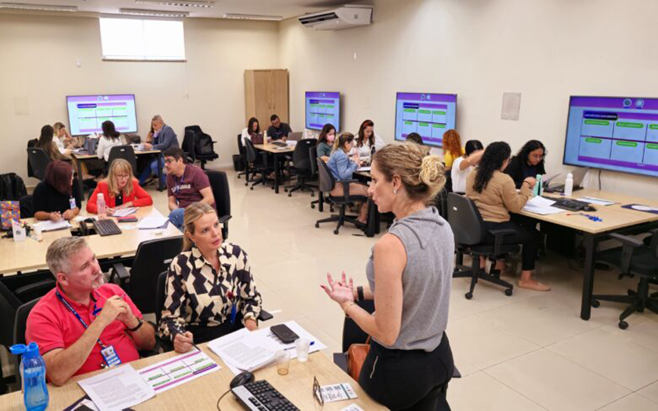 TCE-RO e MPC-RO realizam curso para aperfeiçoar o uso da linguagem simples no setor público