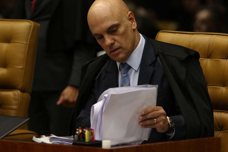 Moraes pede vista de ações de hackeamento de site em eleição de 2018