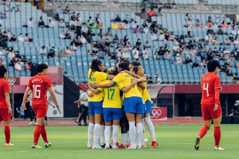 Seleção feminina goleia China na estreia do Brasil na Olímpiada