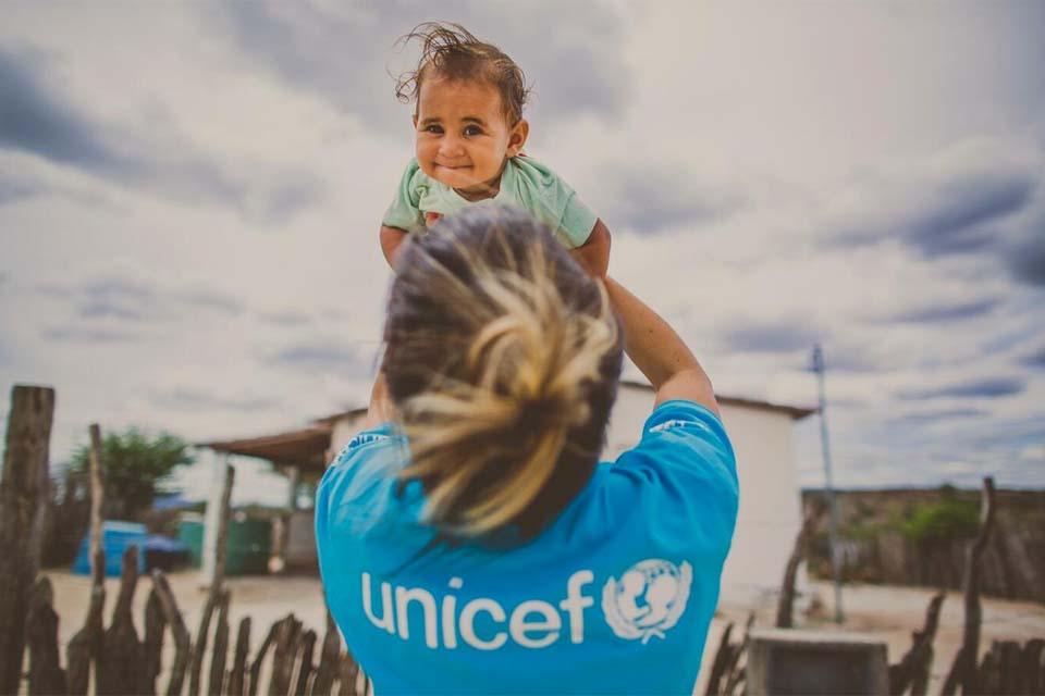 Unicef diz que pandemia afeta mais famílias com criança e adolescente