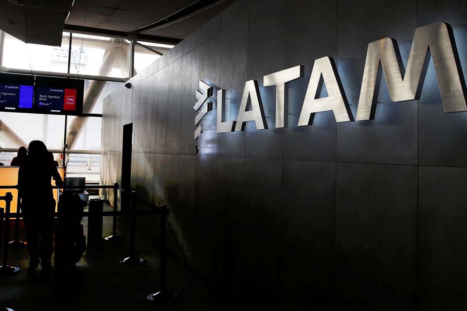 Latam Airlines reduzirá voos em 70% devido ao coronavírus