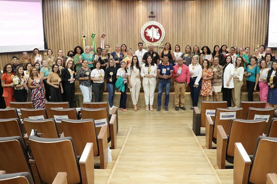 Roda de conversa no MPRO repassa orientações sobre o que fazer para ajudar crianças e adolescentes vítimas de violência sexual