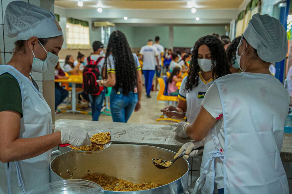 Inscrições para Processo Seletivo Simplificado do Programa “Amigo Voluntário do Educando” começam na terça-feira, 19