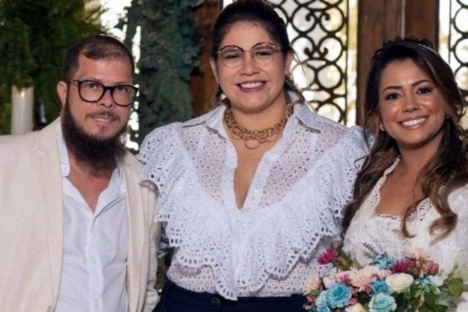 Viúva, mulher de tio de Marília Mendonça presta homenagem: 'Fui muito feliz'