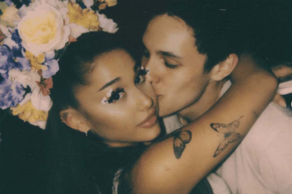 Chega ao fim casamento de Ariana Grande e Dalton Gomez, afirma revista 