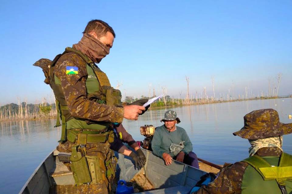 Sedam orienta profissionais do setor pesqueiro quanto às sanções e condutas para coibir a pesca predatória em Rondônia