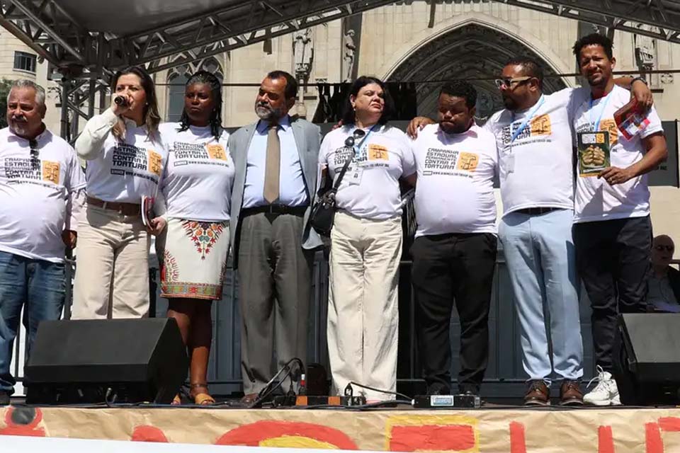 Movimentos sociais lançam em SP campanha estadual contra tortura