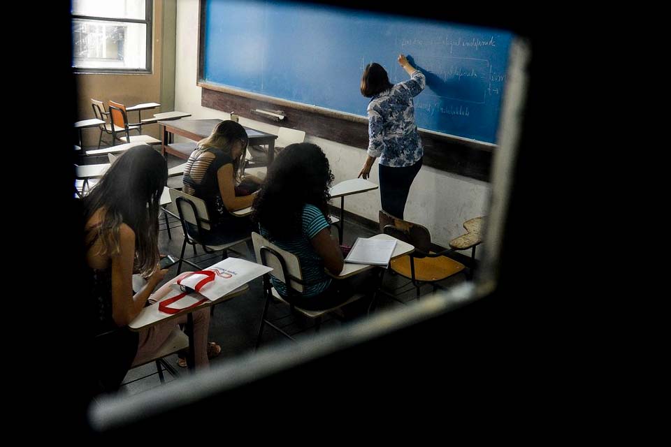 Aumenta interesse de estudantes por ensino superior, diz pesquisa