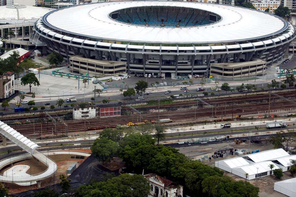 Avenida Radial Oeste vai passar a se chamar Avenida Pelé