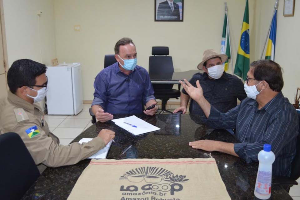 Secretaria Municipal de Meio Ambiente disponibiliza disque-denúncia para combater queimadas