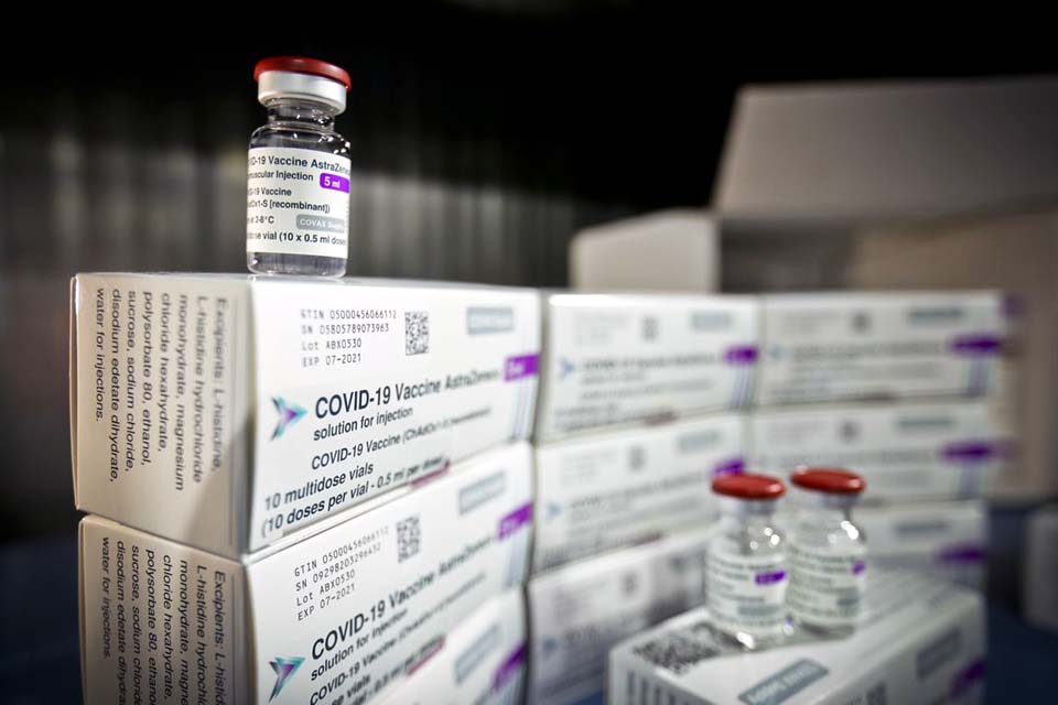 Fiocruz libera mais 780 mil doses de vacinas contra covid-19 ao PNI