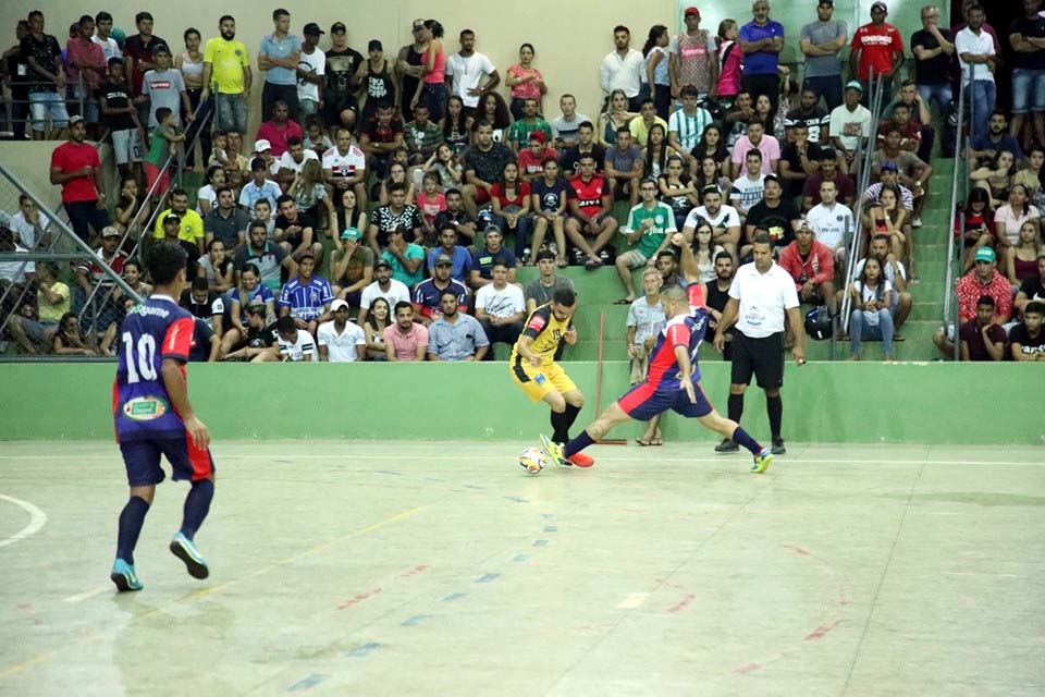 Prefeitura inicia preparativos para realização da Copa Jaru de futsal