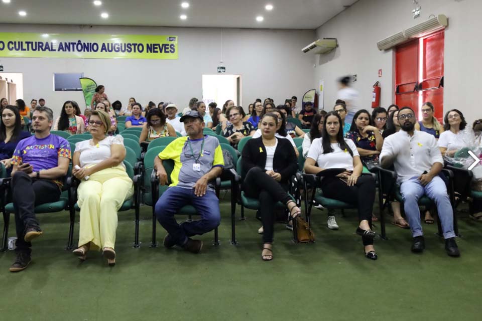 Semed de Pimenta Bueno realiza encontro da educação em alusão ao setembro amarelo