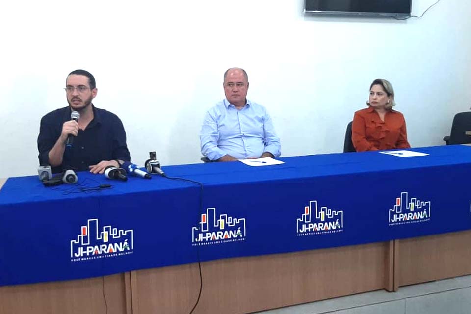 Paciente com coronavírus deu palestra para mais de 100 pessoas em Ji-Paraná, diz prefeito Marcito Pinto , durante coletiva de imprensa