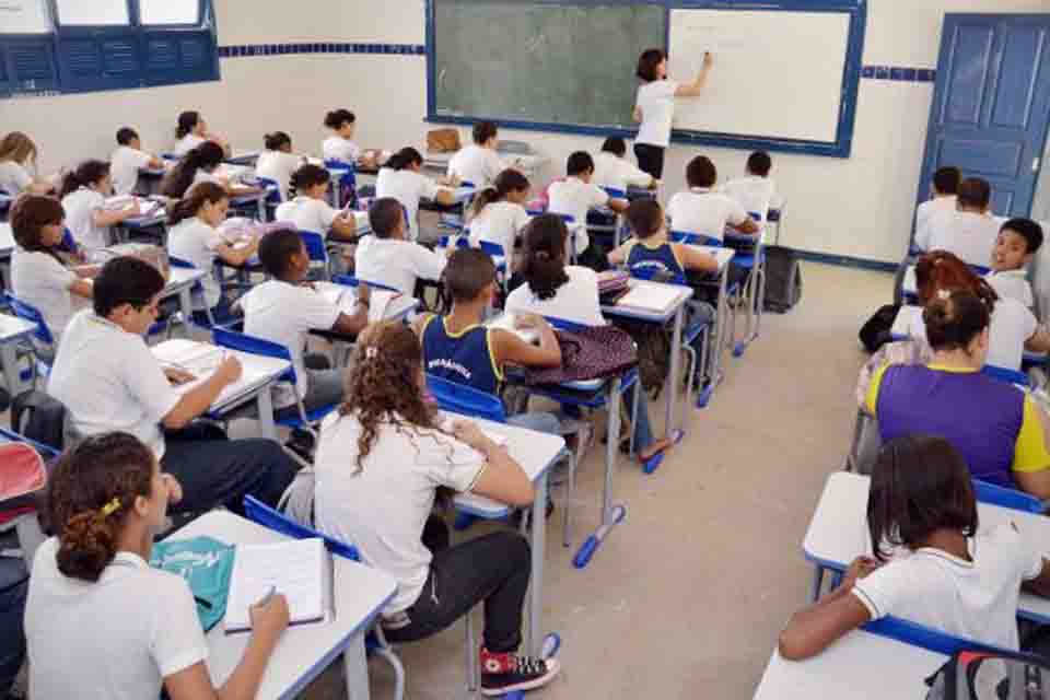 NOVO ENSINO MÉDIO: Trabalhadores Em Educação De Rondônia Expõe ...