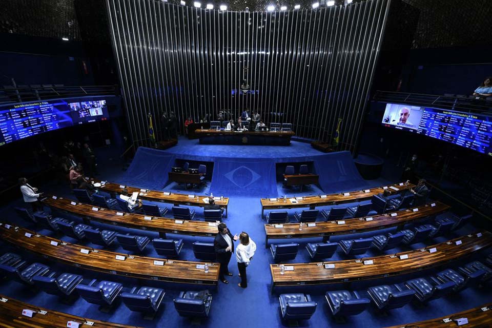 Senado aprova MP com regras trabalhistas para períodos de calamidade