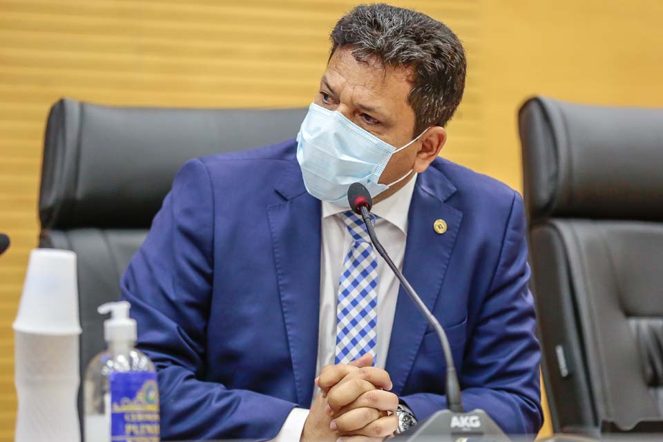 Deputado Jair Montes critica falta de investigação em gestões da concessionária de distribuição de água de Rondônia - Caerd